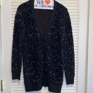 Ann Taylor Cozy Oversized Animal Print Cardigan Size M Medium
